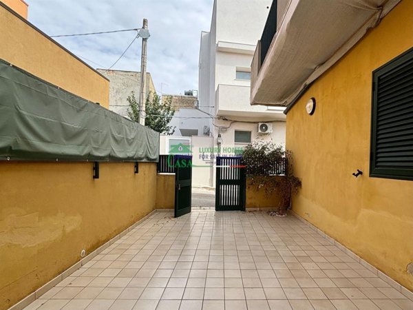 appartamento in vendita a Ragusa in zona Marina