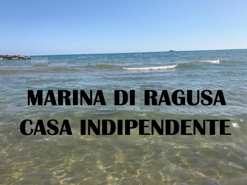 casa indipendente in vendita a Ragusa in zona Marina