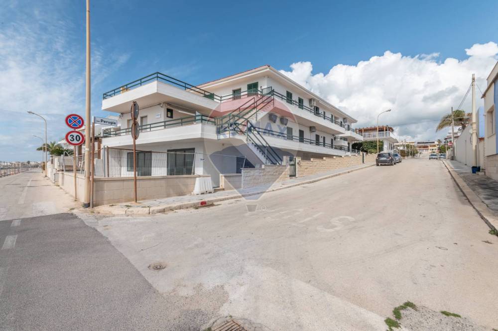 appartamento in vendita a Ragusa in zona Marina