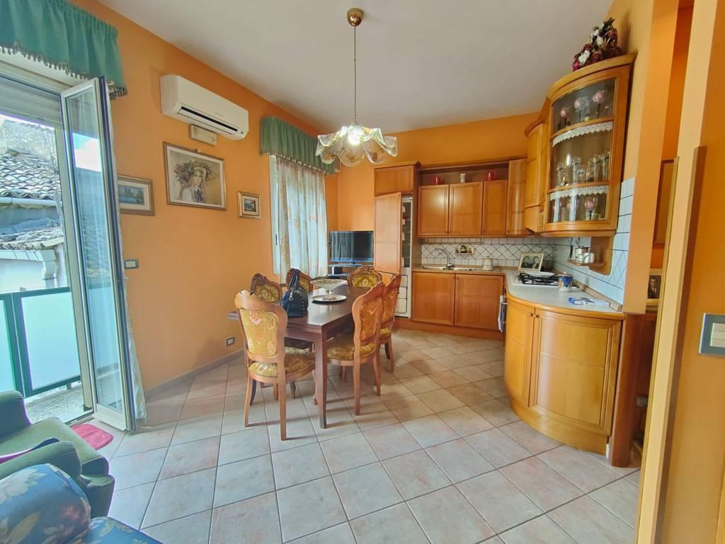 appartamento in vendita a Ragusa in zona Ragusa Centro
