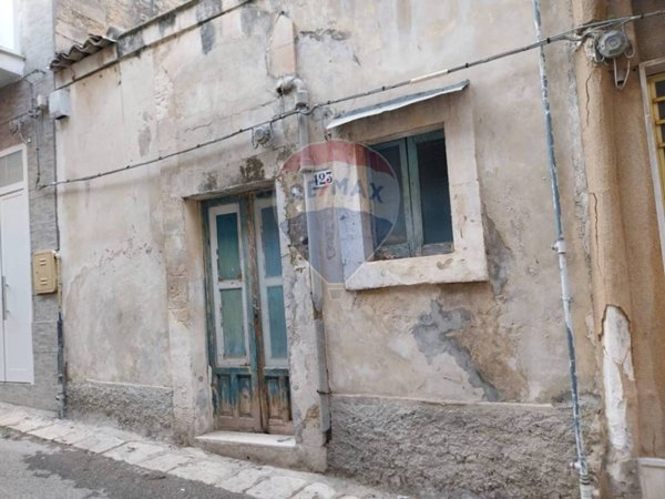 appartamento in vendita a Ragusa in zona Ragusa Centro