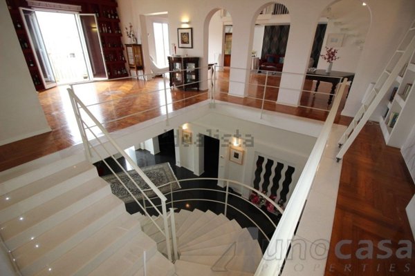 casa indipendente in vendita a Ragusa in zona Ragusa Centro