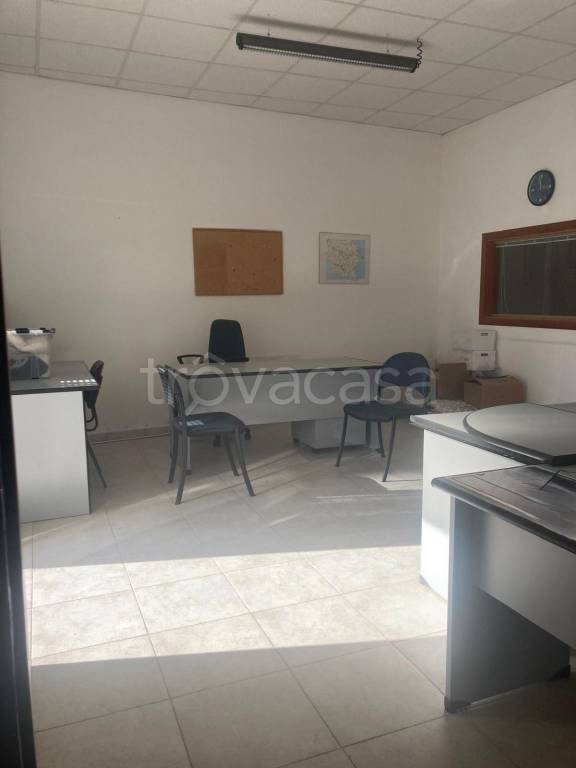 negozio in vendita a Ragusa