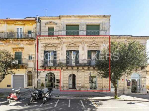 appartamento in vendita a Ragusa in zona Ragusa Centro