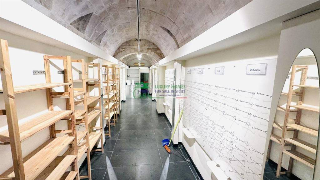 casa indipendente in vendita a Ragusa in zona Ibla