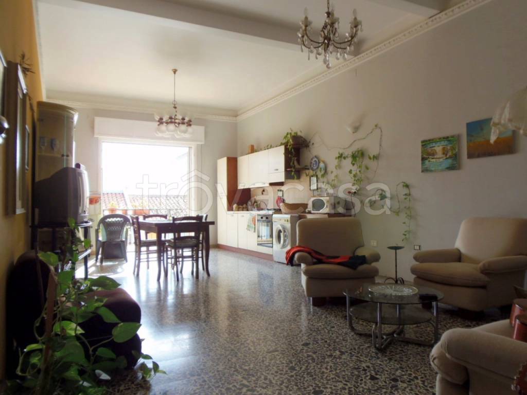 appartamento in vendita a Ragusa in zona Marina