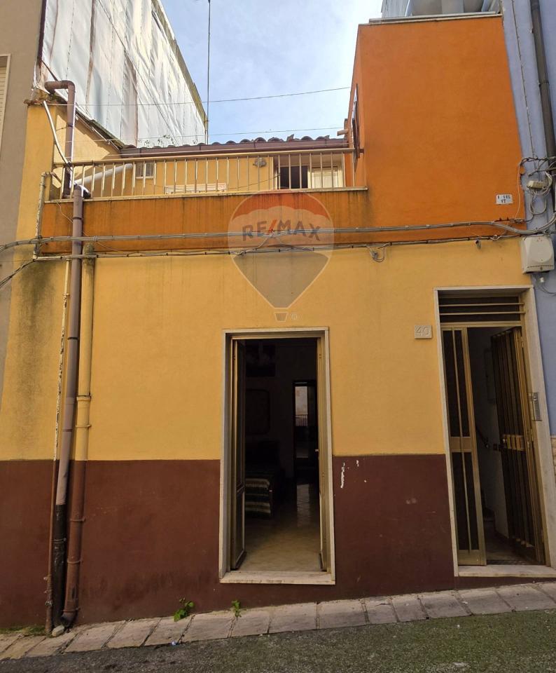 casa indipendente in vendita a Ragusa in zona Ragusa Centro
