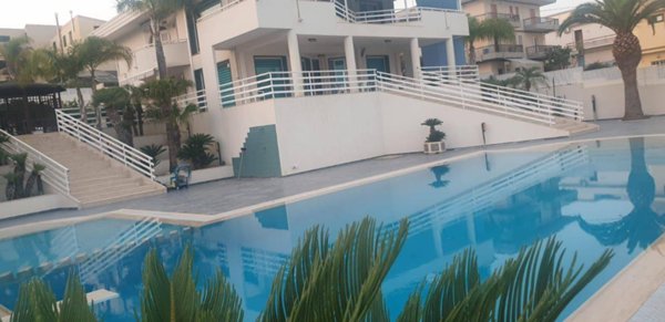 casa indipendente in vendita a Ragusa in zona Marina
