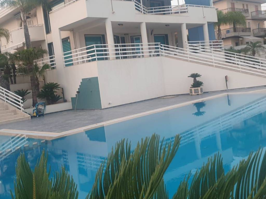 casa indipendente in vendita a Ragusa in zona Marina