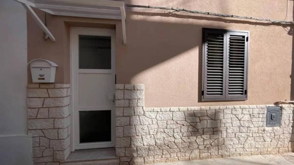 casa indipendente in vendita a Ragusa in zona Ibla