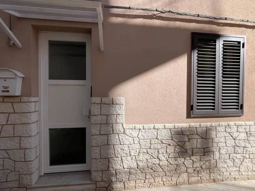 casa indipendente in vendita a Ragusa in zona Ibla