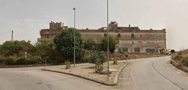 locale di sgombero in vendita a Ragusa