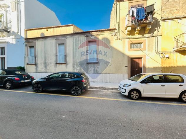 casa indipendente in vendita a Ragusa in zona Ibla