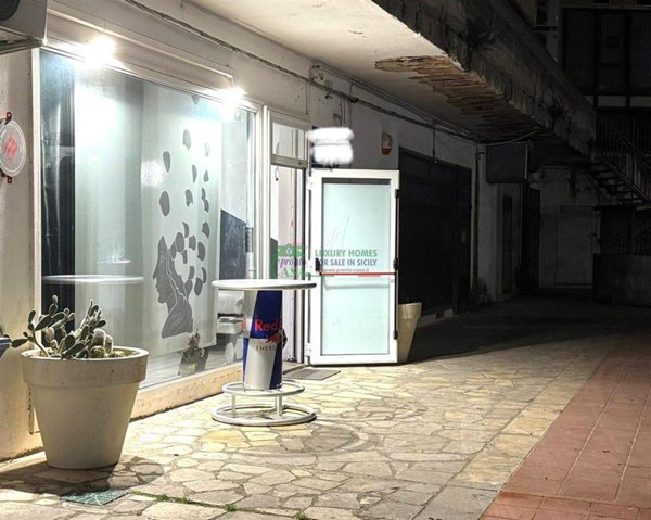 casa indipendente in vendita a Ragusa in zona Ibla