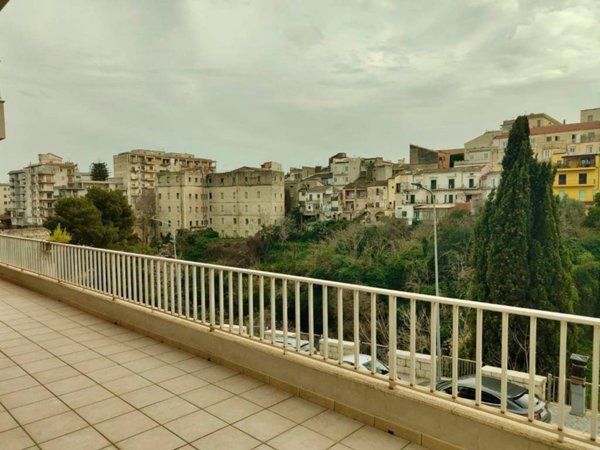 appartamento in vendita a Ragusa in zona Ibla