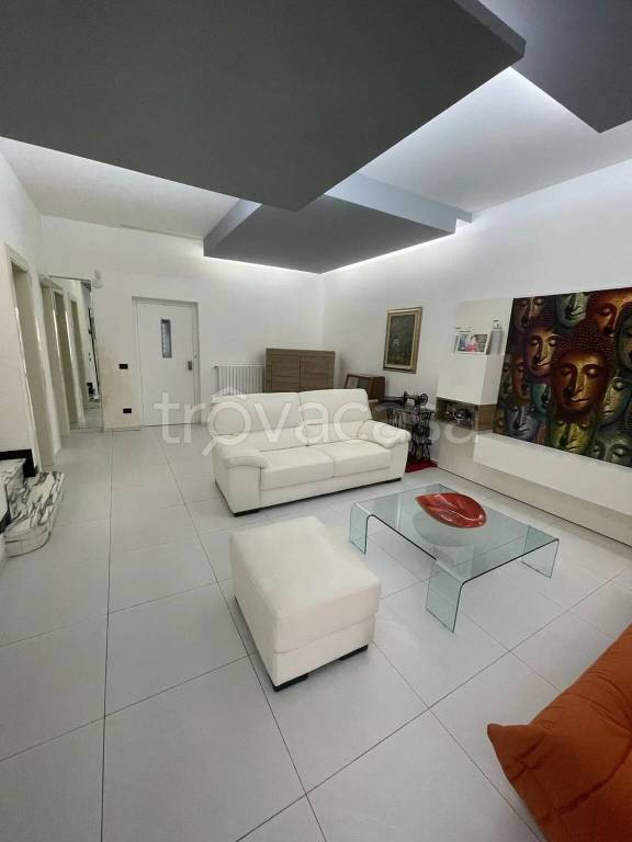 casa indipendente in vendita a Ragusa