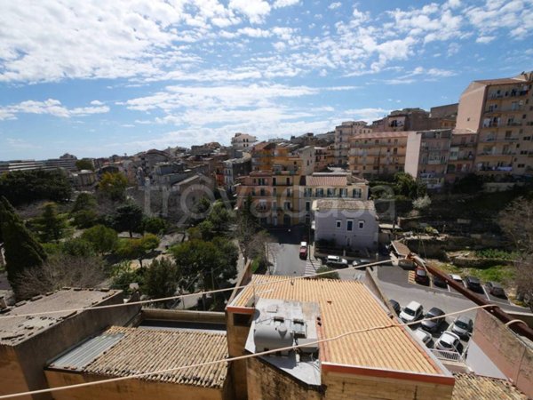 appartamento in vendita a Ragusa in zona Ragusa Centro