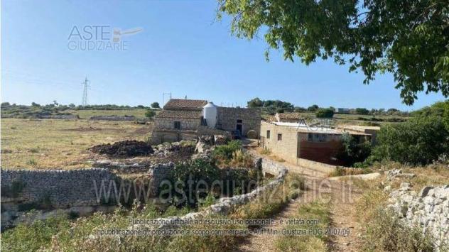 casa indipendente in vendita a Ragusa