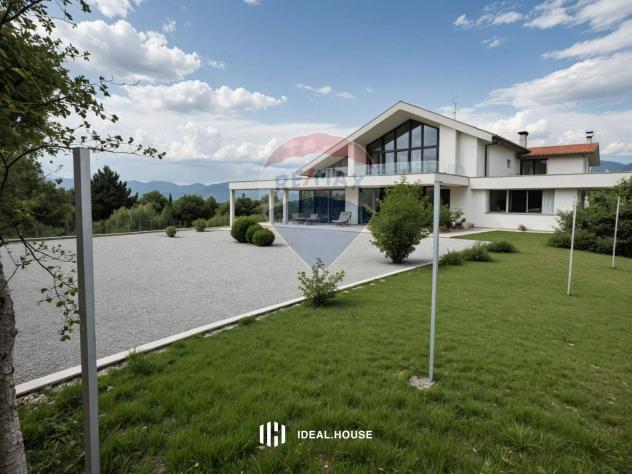 casa indipendente in vendita a Ragusa in zona Marina