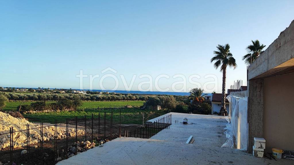casa indipendente in vendita a Ragusa in zona Marina