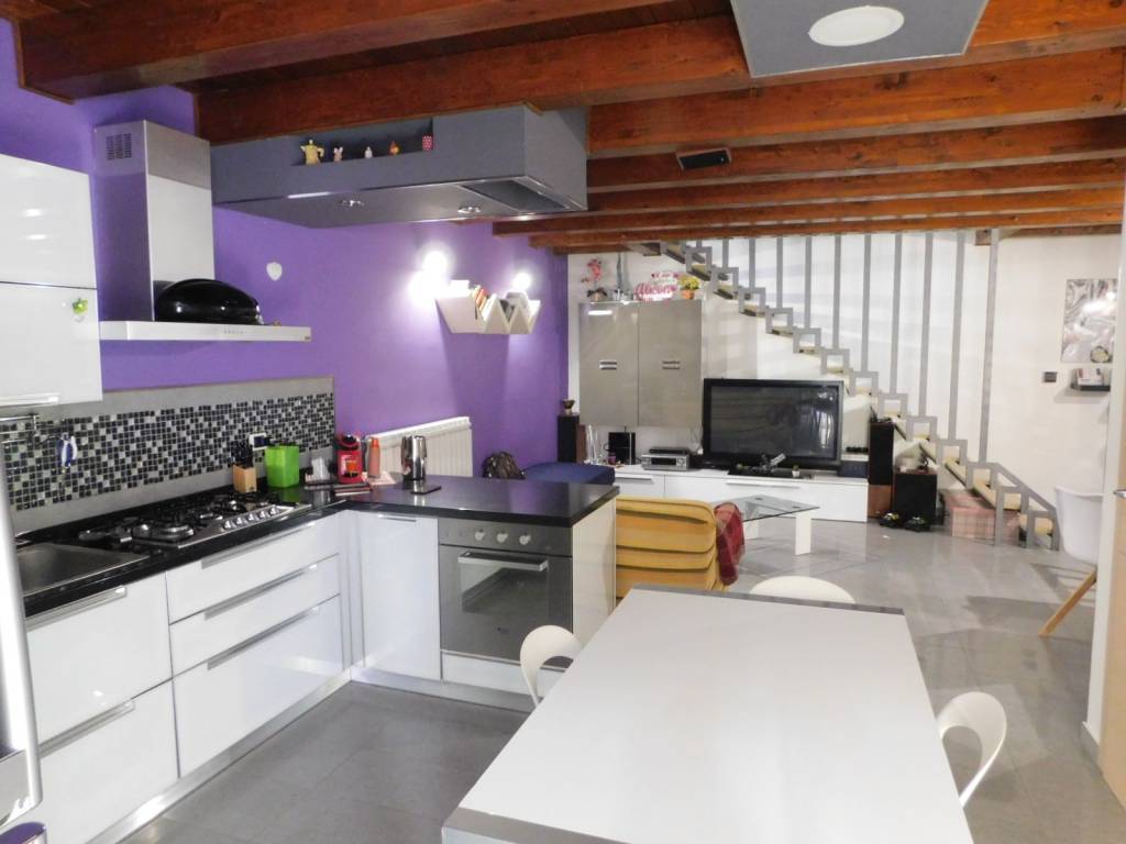 casa indipendente in vendita a Ragusa in zona Ibla