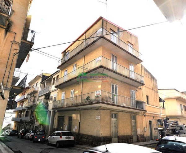 casa indipendente in vendita a Ragusa in zona Ibla