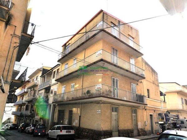 casa indipendente in vendita a Ragusa in zona Ibla