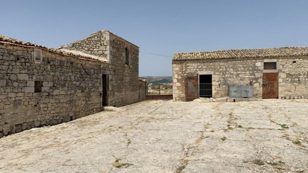 villa in vendita a Ragusa in zona San Giacomo / Bellocozzo