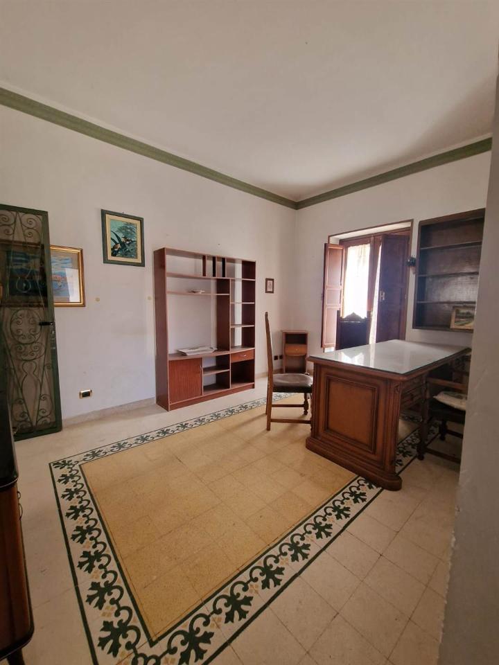 casa indipendente in vendita a Ragusa in zona Ragusa Centro