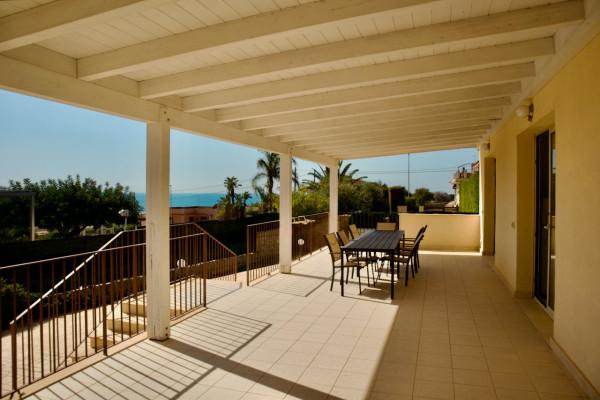 casa indipendente in vendita a Ragusa in zona Marina