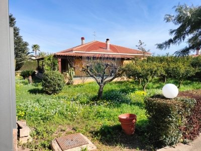 casa indipendente in vendita a Ragusa