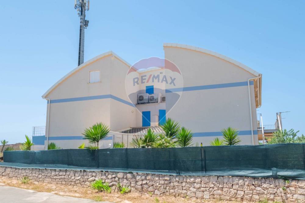 casa indipendente in vendita a Ragusa in zona Marina