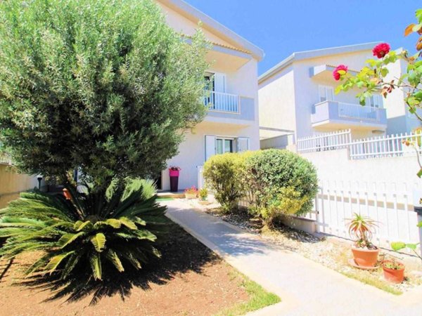 villa in vendita a Ragusa