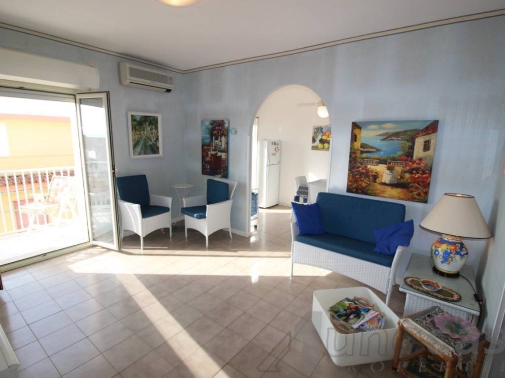 appartamento in vendita a Ragusa in zona Marina