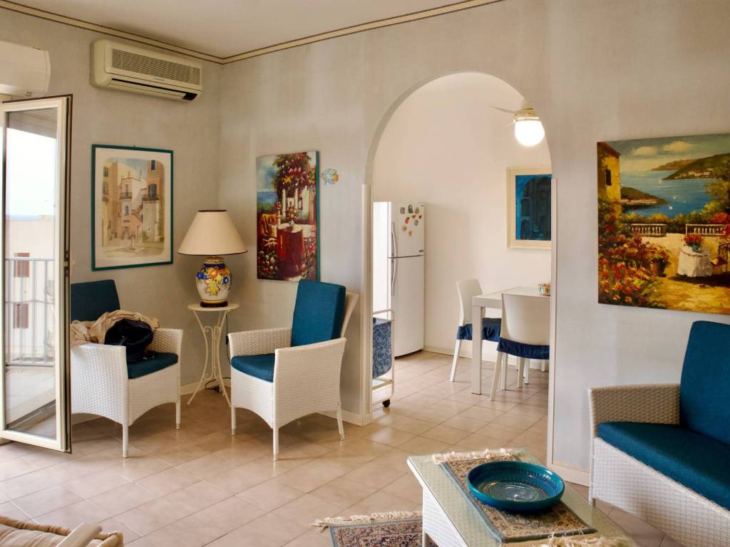 appartamento in vendita a Ragusa in zona Marina