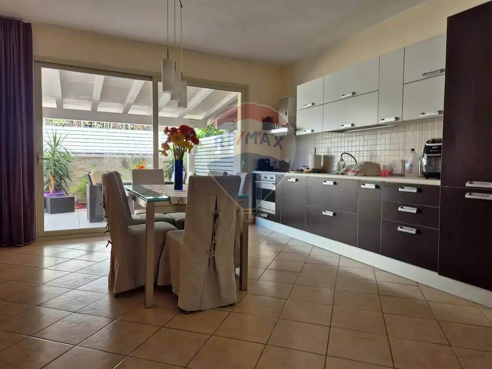 casa indipendente in vendita a Ragusa in zona Marina