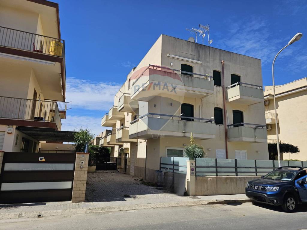 appartamento in vendita a Ragusa in zona Marina