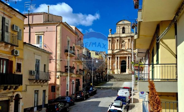 appartamento in vendita a Ragusa in zona Ibla
