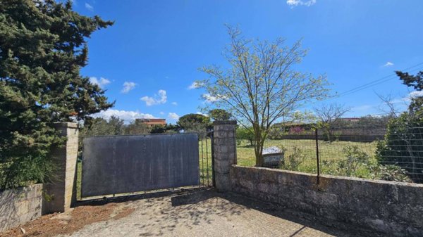 casa indipendente in vendita a Ragusa in zona Pizzillo