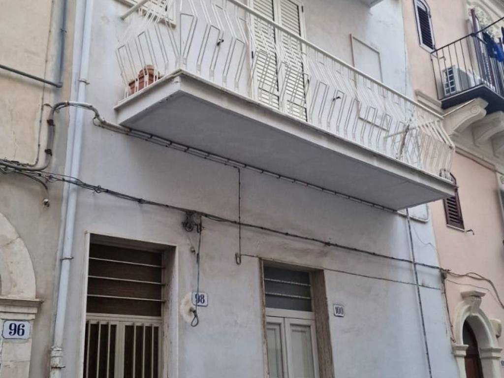casa indipendente in vendita a Ragusa in zona Ibla
