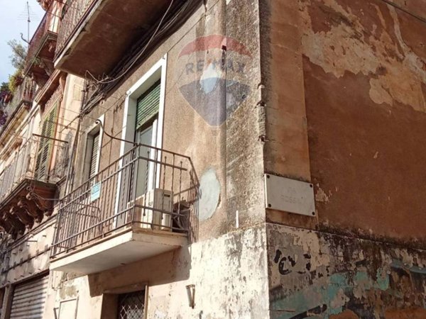 casa indipendente in vendita a Ragusa in zona Ragusa Centro