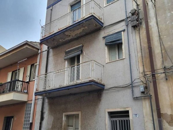 casa indipendente in vendita a Ragusa in zona Ibla