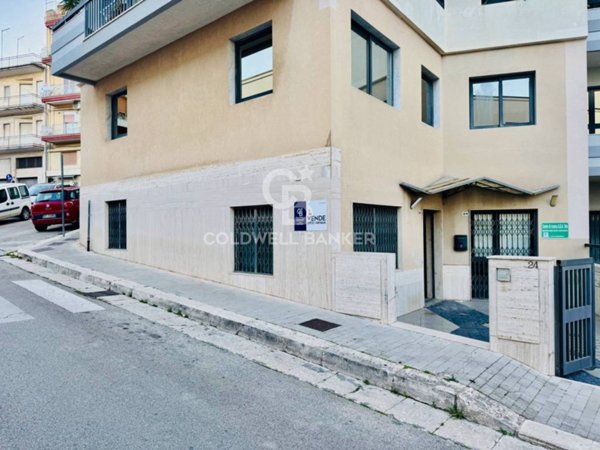 ufficio in vendita a Ragusa in zona Ibla