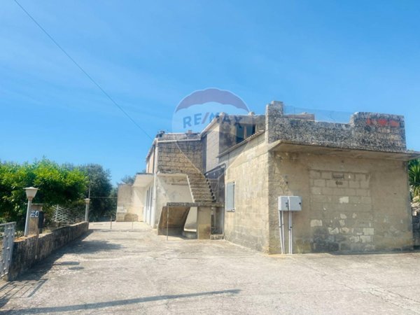 casa indipendente in vendita a Ragusa in zona San Giacomo / Bellocozzo