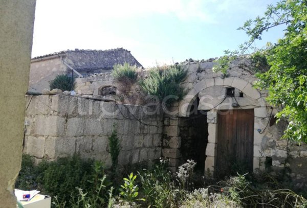 appartamento in vendita a Ragusa in zona Ragusa Centro