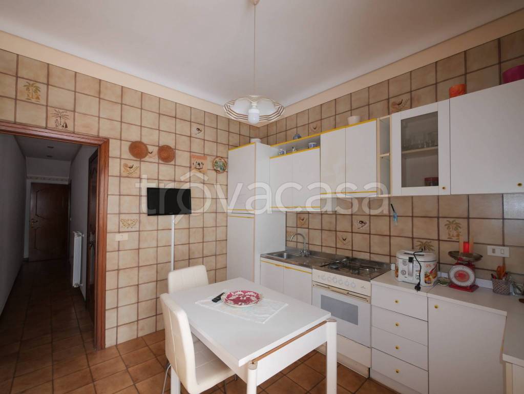 appartamento in vendita a Ragusa in zona Ragusa Centro