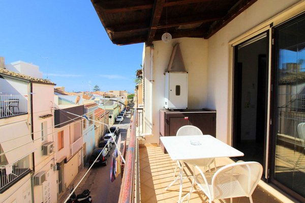 casa indipendente in vendita a Ragusa in zona Marina