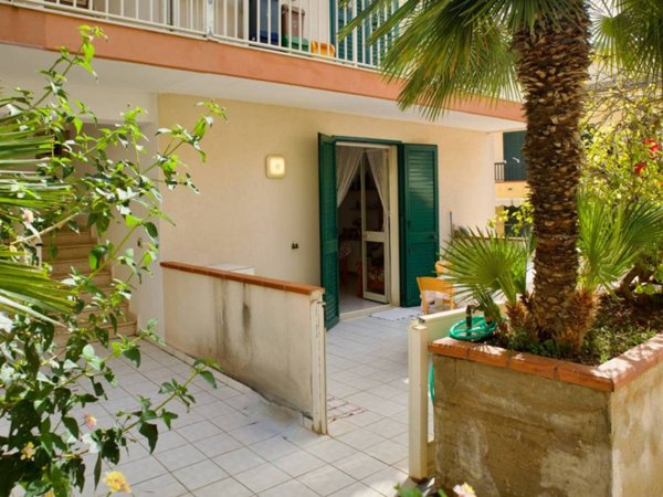 appartamento in vendita a Ragusa in zona Marina