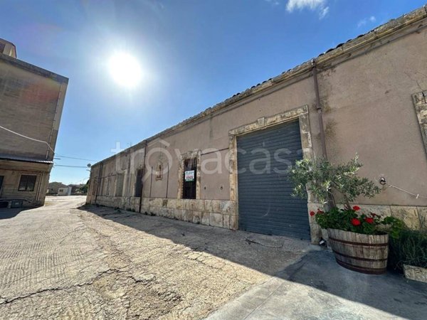 casa semindipendente in vendita a Ragusa in zona San Giacomo / Bellocozzo