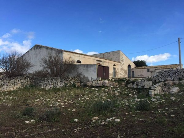 villa in vendita a Ragusa in zona San Giacomo / Bellocozzo